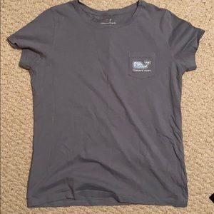 Vineyard vines tshirt